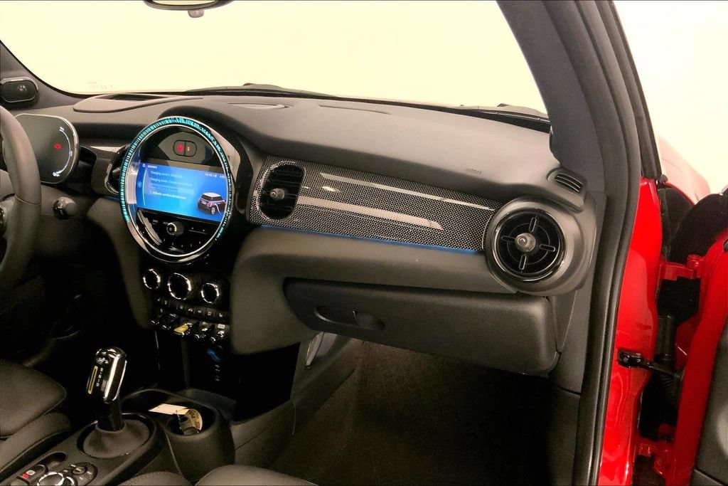 Used 2024 MINI Cooper SE FWD image 23