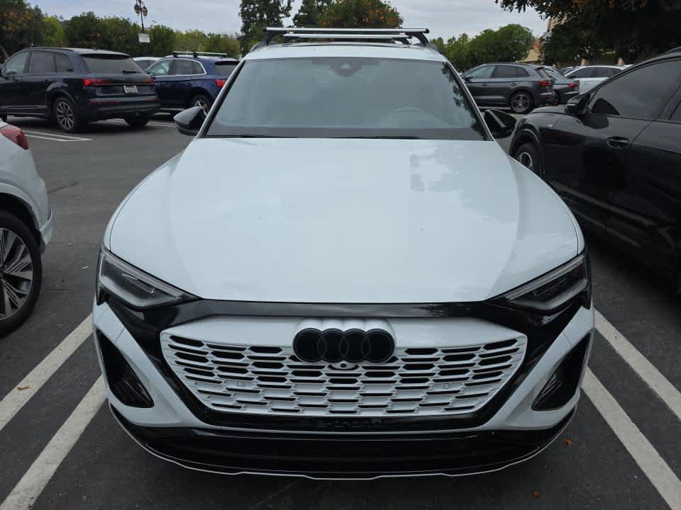 Used 2024 Audi Q8 e-tron Prestige AWD/4WD image 2