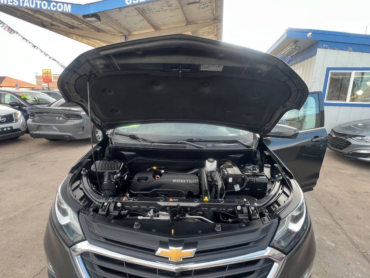 Used 2020 Chevrolet Equinox LT AWD/4WD image 17