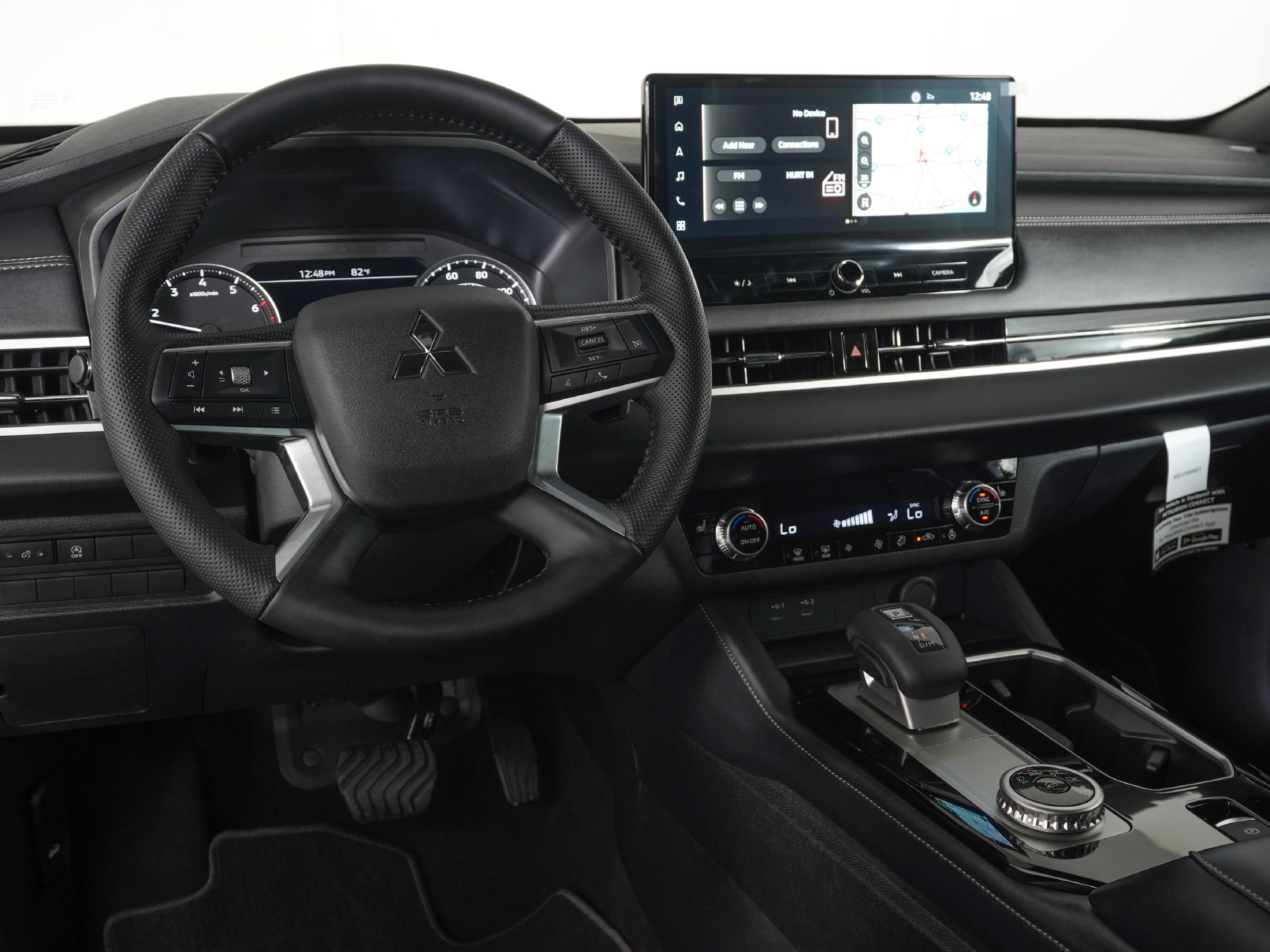 New 2026 Mitsubishi Outlander LE FWD image 11