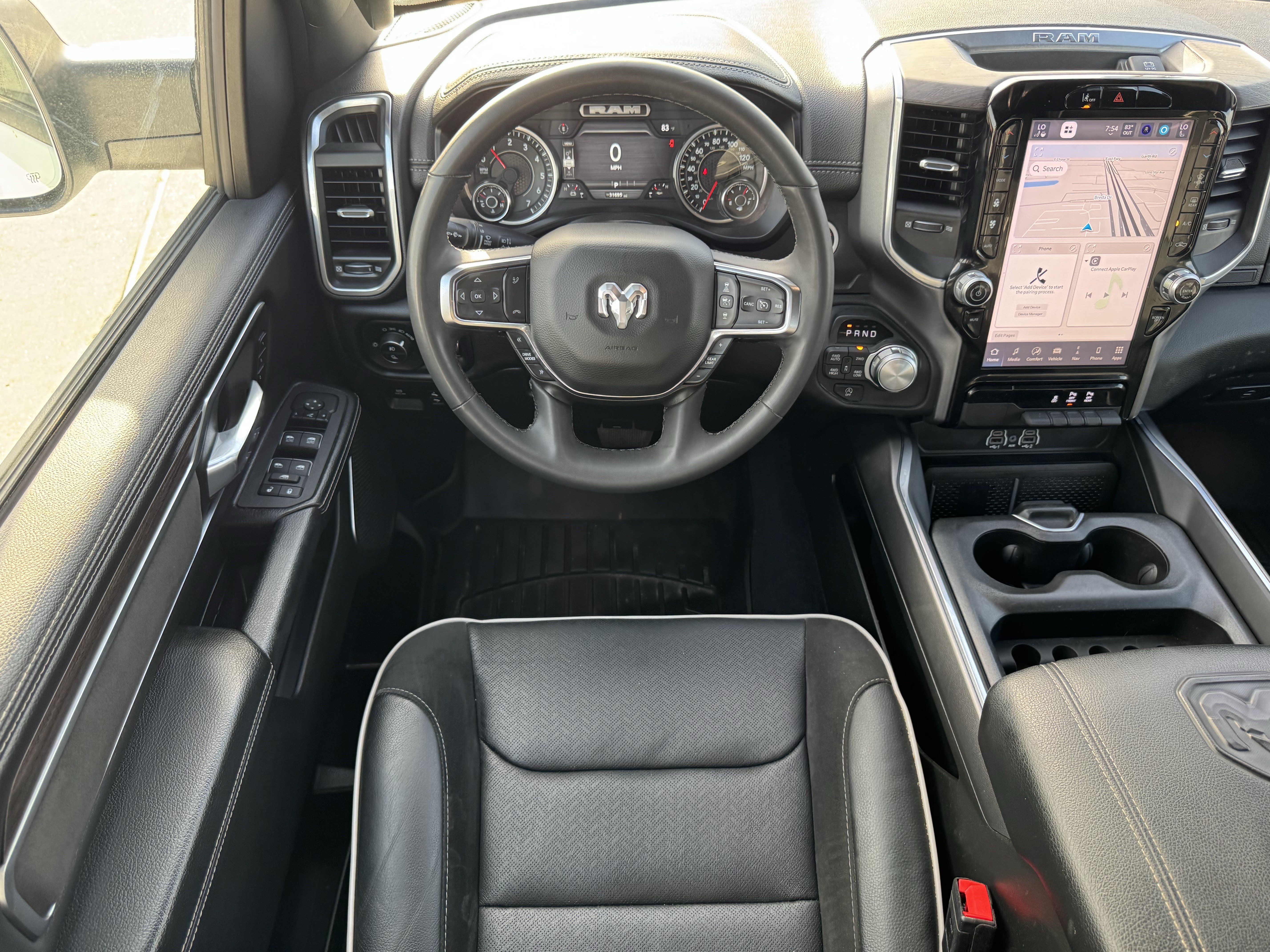 Used 2025 RAM 1500 Laramie w/ Sport Appearance Package AWD/4WD image 11