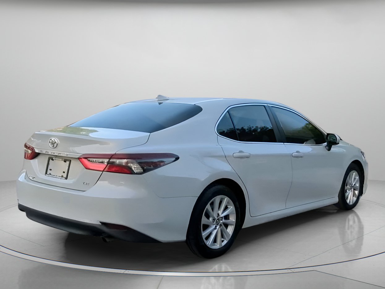 Used 2023 Toyota Camry LE FWD image 27