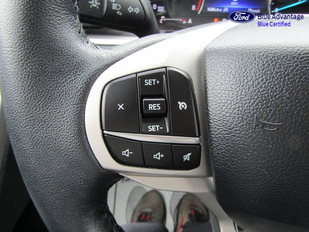 Certified 2024 Ford Explorer XLT w/ Equipment Group 202A AWD/4WD image 32