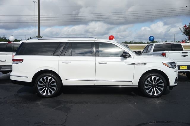 Used 2024 Lincoln Navigator L Reserve AWD/4WD image 5