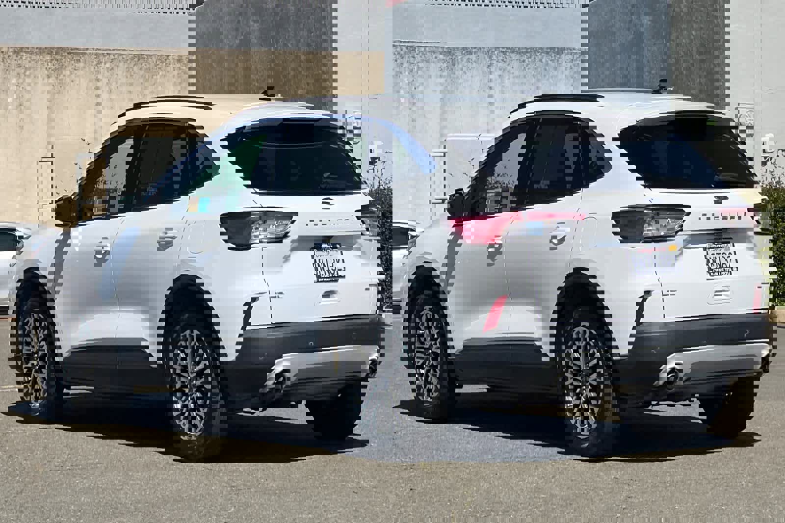 Used 2020 Ford Escape SEL image 7