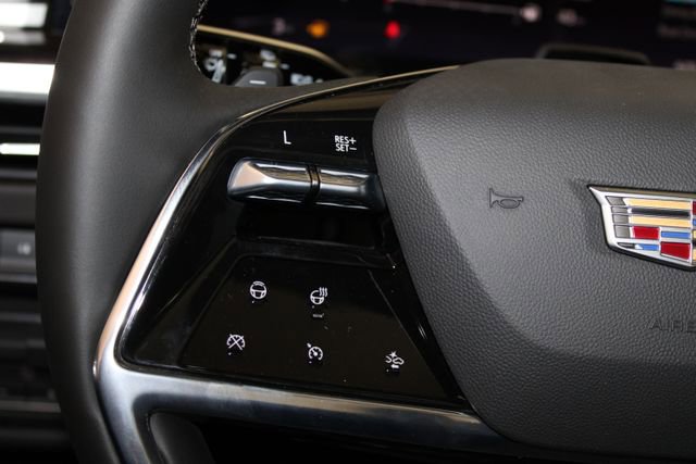 New 2026 Cadillac Escalade ESV Luxury w/ Touring Package image 28