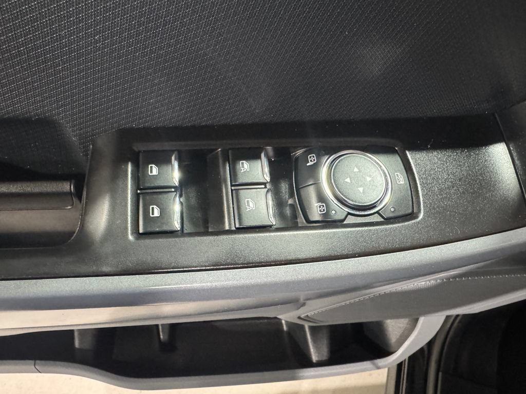 Used 2023 Ford F150 XLT AWD/4WD image 17