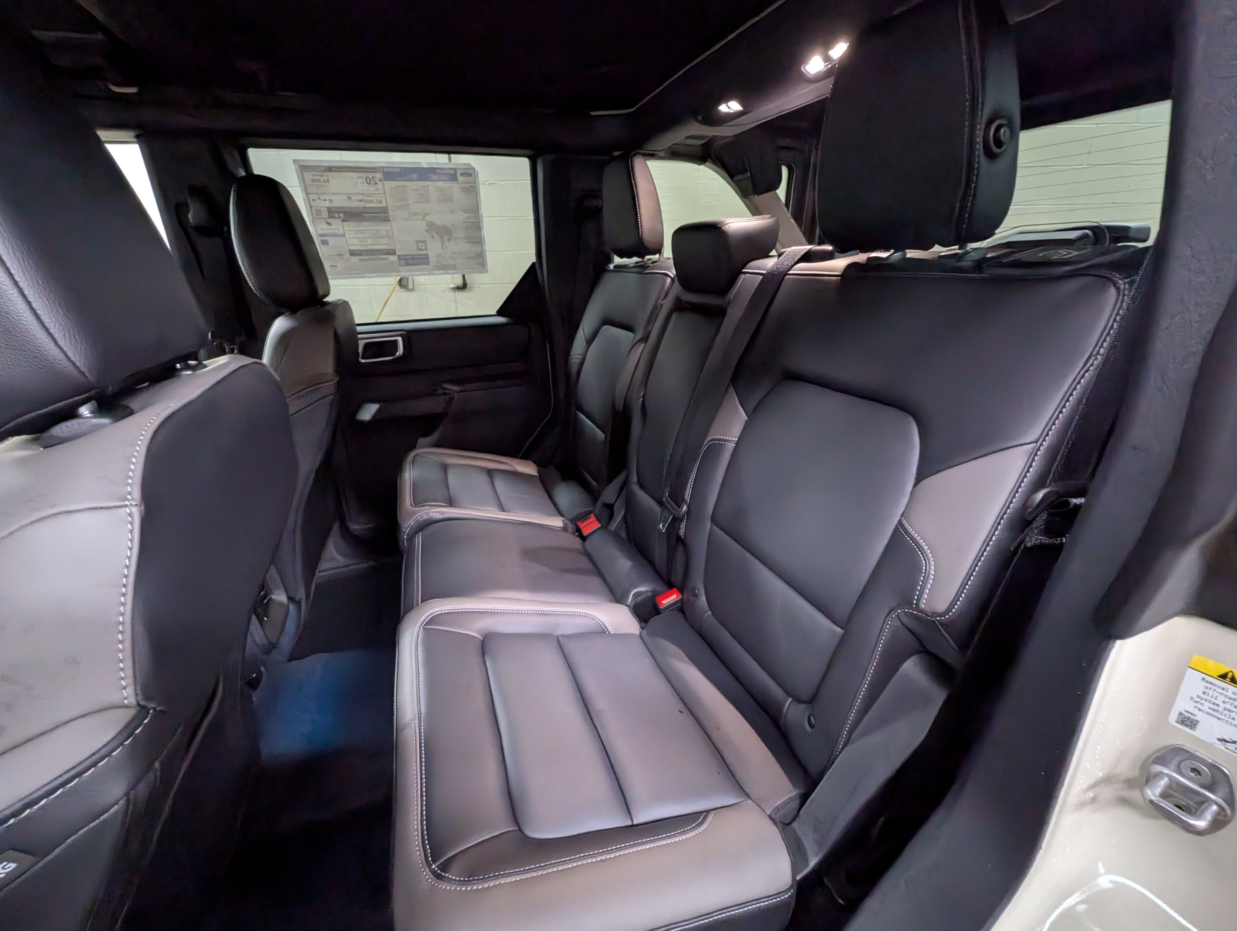 New 2026 Ford Bronco Outer Banks image 7