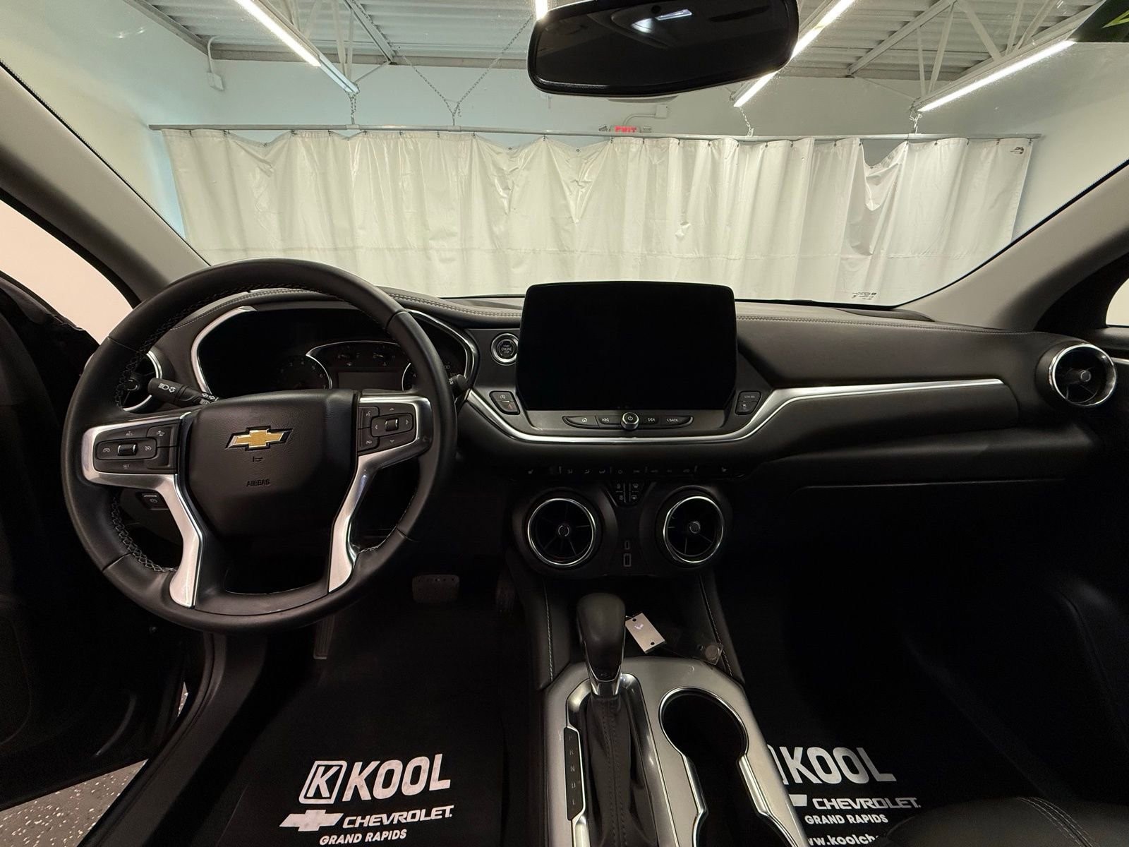 Used 2024 Chevrolet Blazer LT w/ Redline Edition image 17