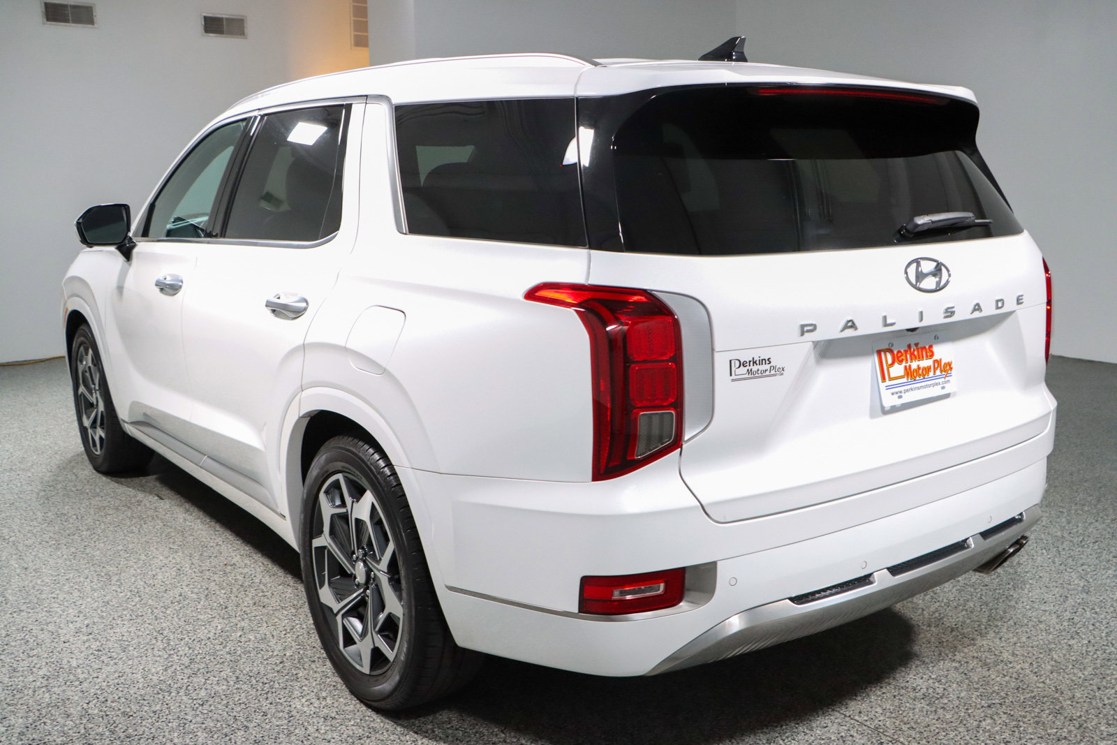 Used 2022 Hyundai Palisade Calligraphy w/ Cargo Package image 9