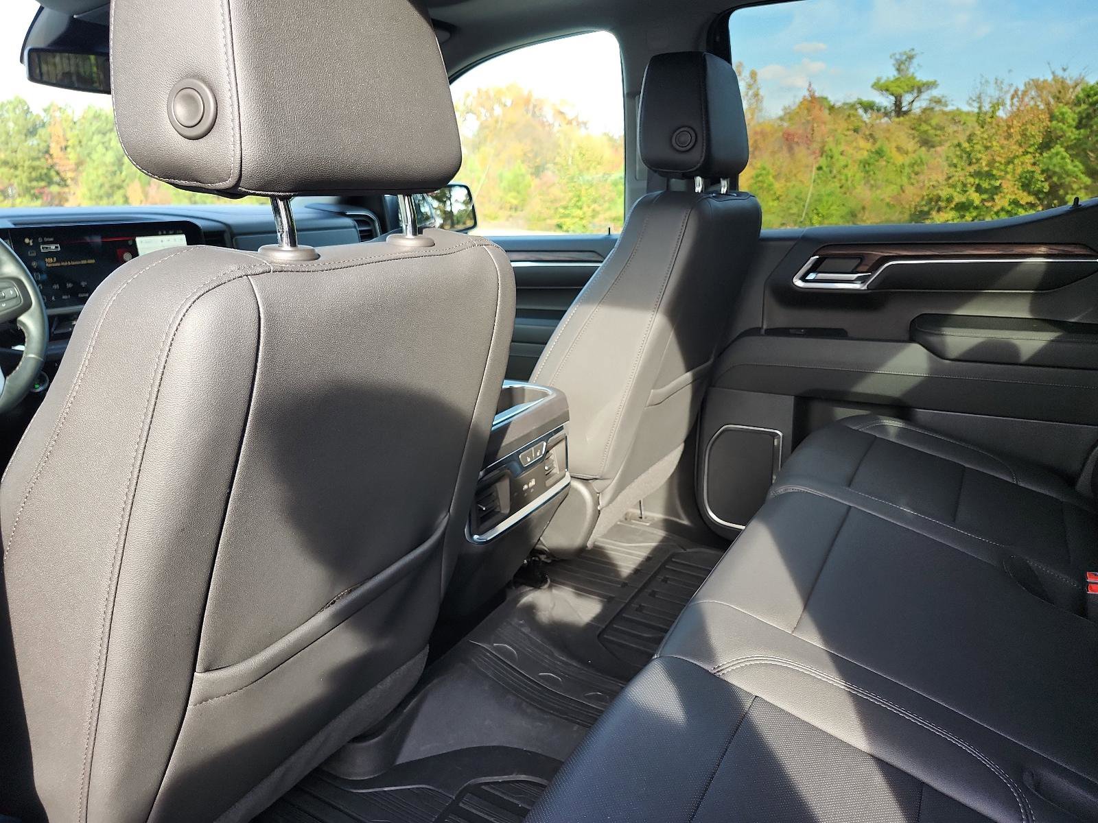 Certified 2023 GMC Sierra 1500 SLT w/ SLT Premium Plus Package image 17