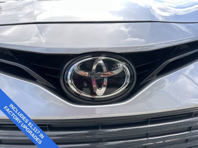 Used 2023 Toyota Camry LE FWD image 10