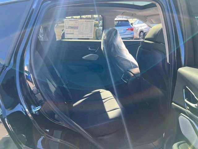 Used 2025 Acura RDX w/ Technology Package image 12