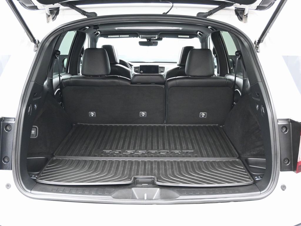 Used 2024 Honda Passport Black Edition image 14