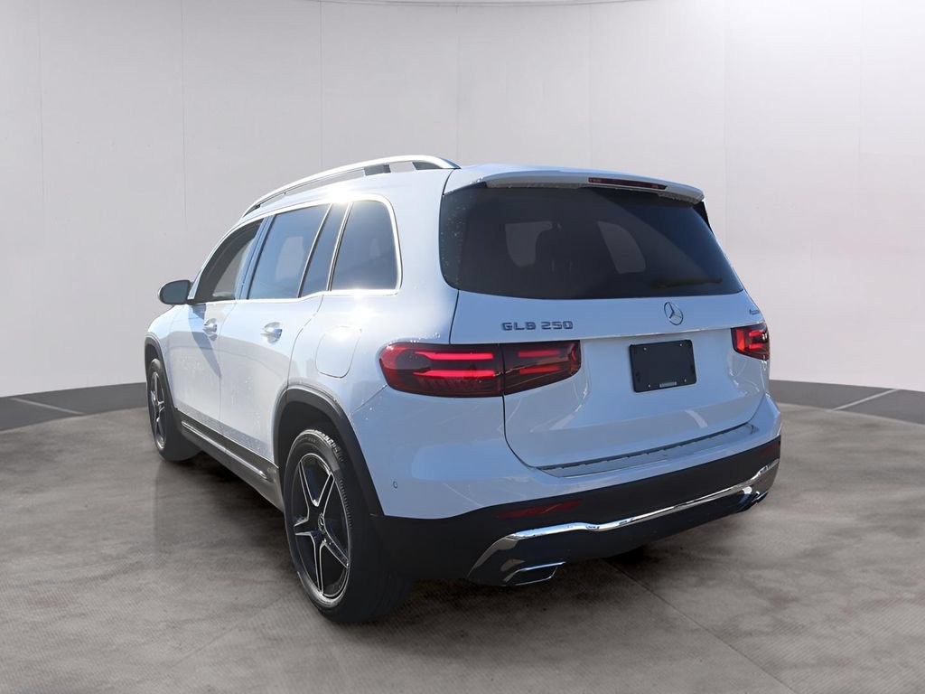 New 2026 Mercedes-Benz GLB 250 4MATIC image 5
