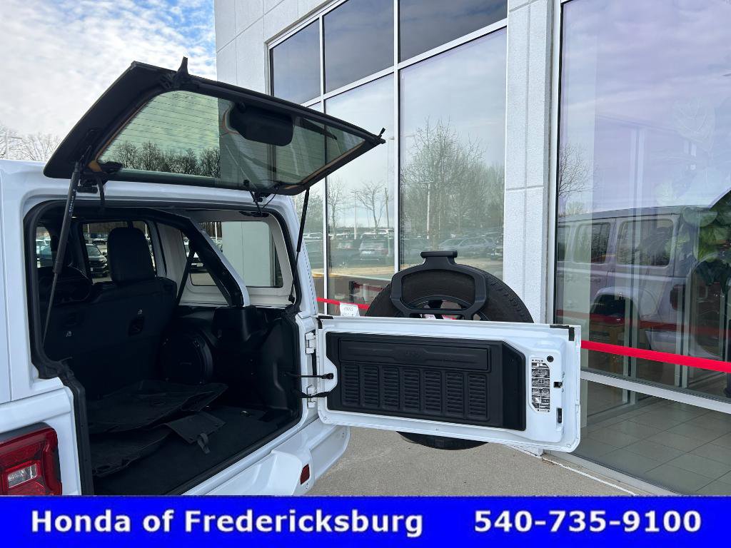 Used 2023 Jeep Wrangler High Altitude image 16