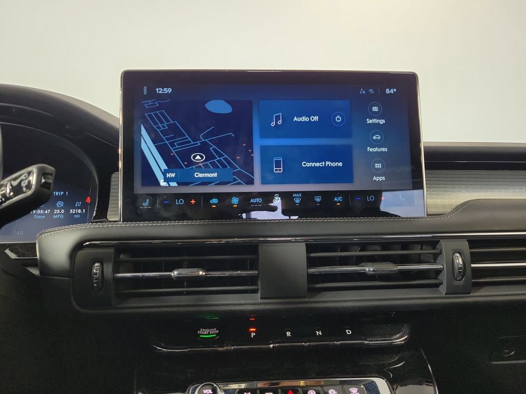 Used 2023 Lincoln Corsair AWD image 19
