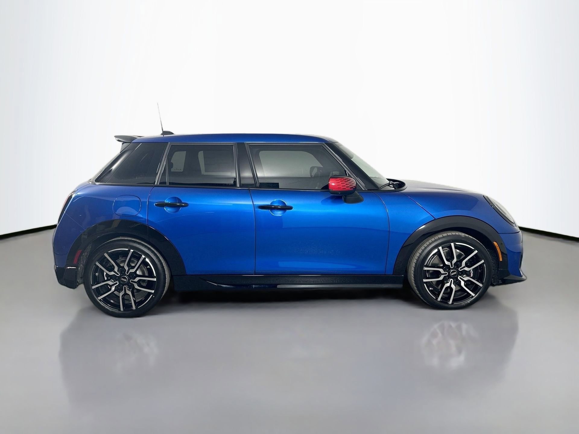 New 2025 MINI Cooper S image 5