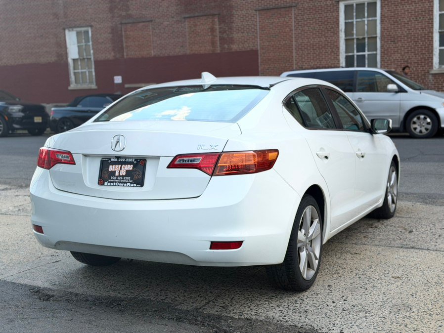 Used 2013 Acura ILX w/ Technology Package FWD image 4