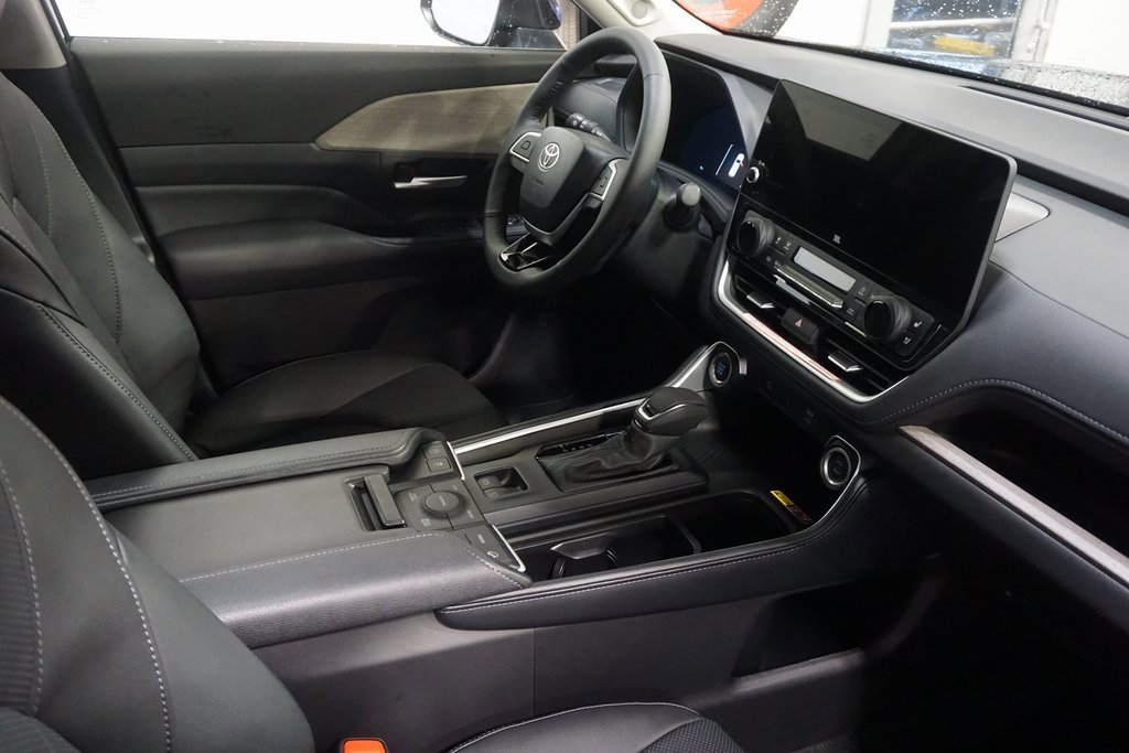 New 2026 Toyota Grand Highlander Limited image 30