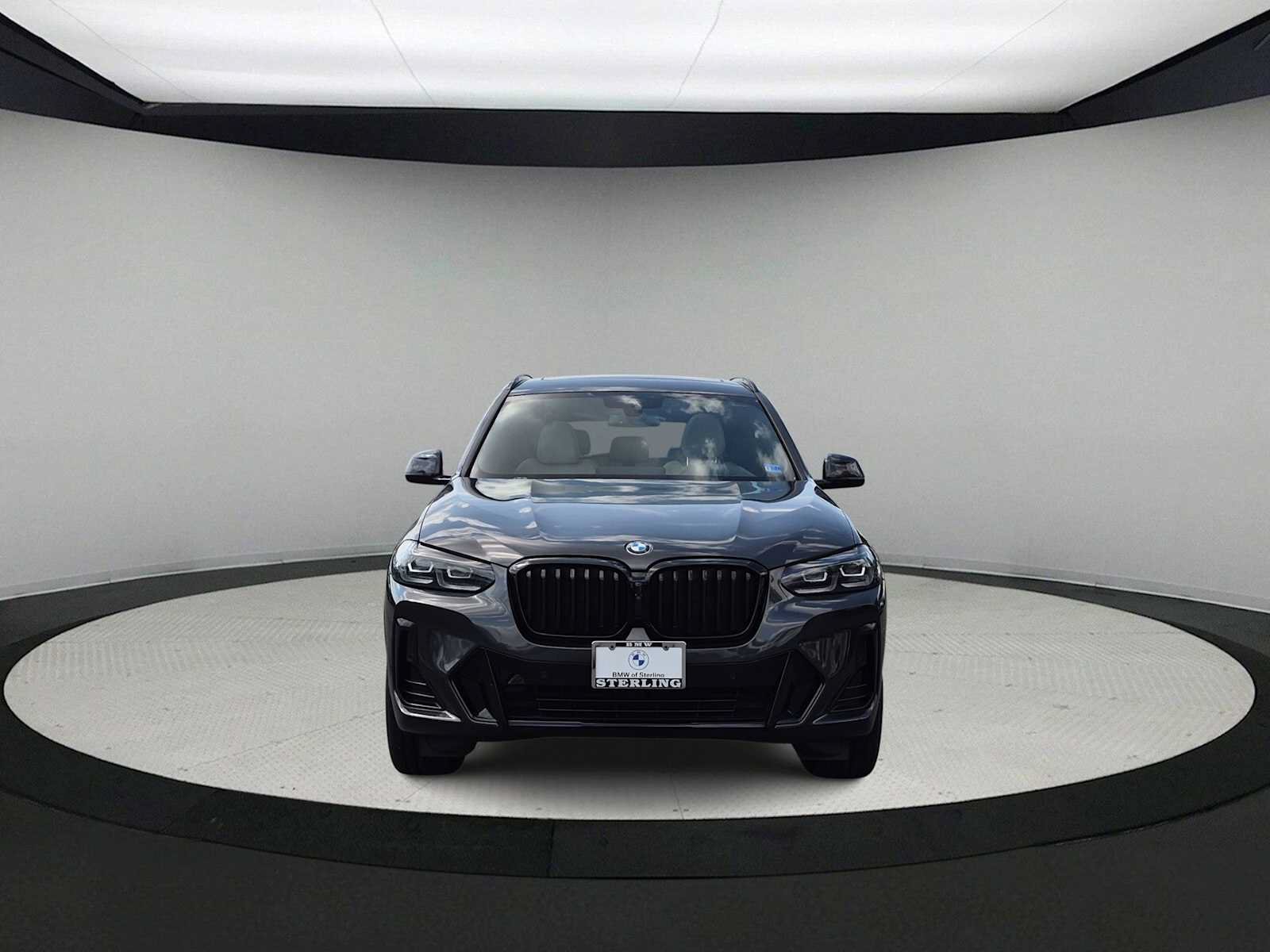 Used 2023 BMW X3 xDrive30i w/ M Sport Package AWD/4WD image 3