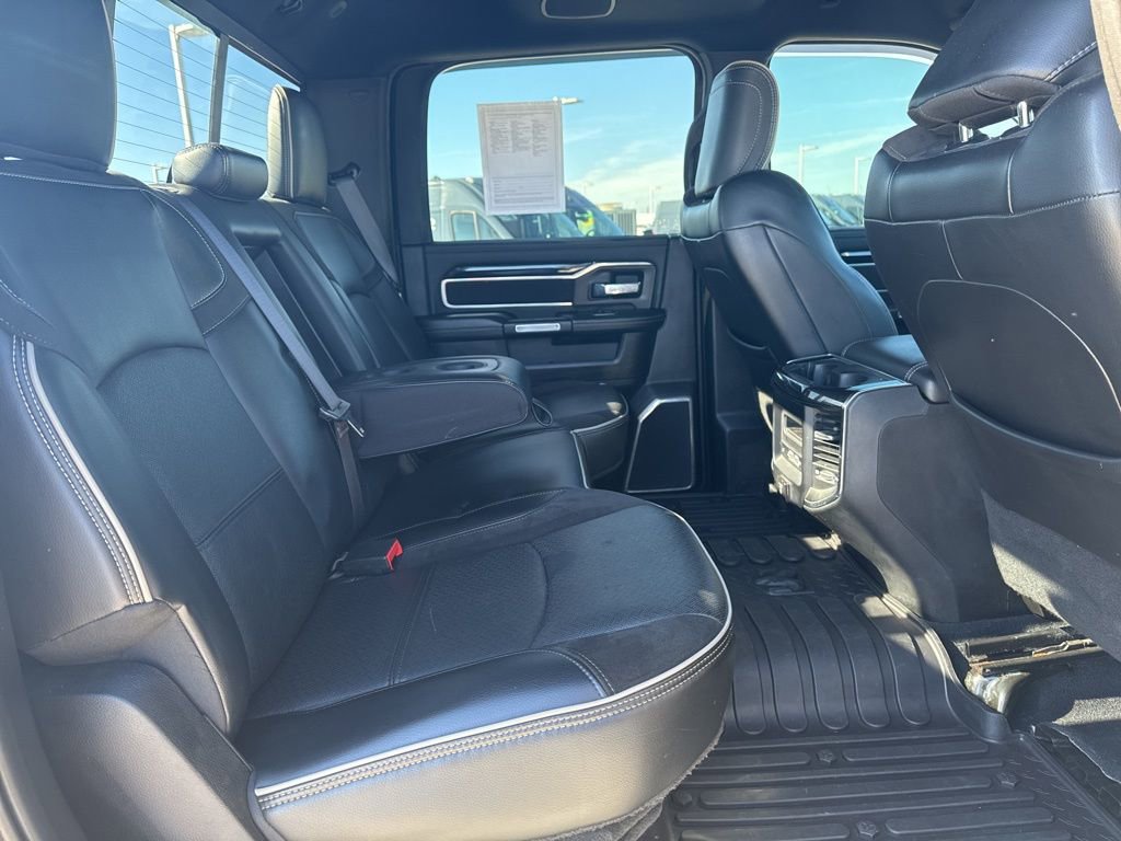 Used 2019 RAM 3500 Laramie image 15