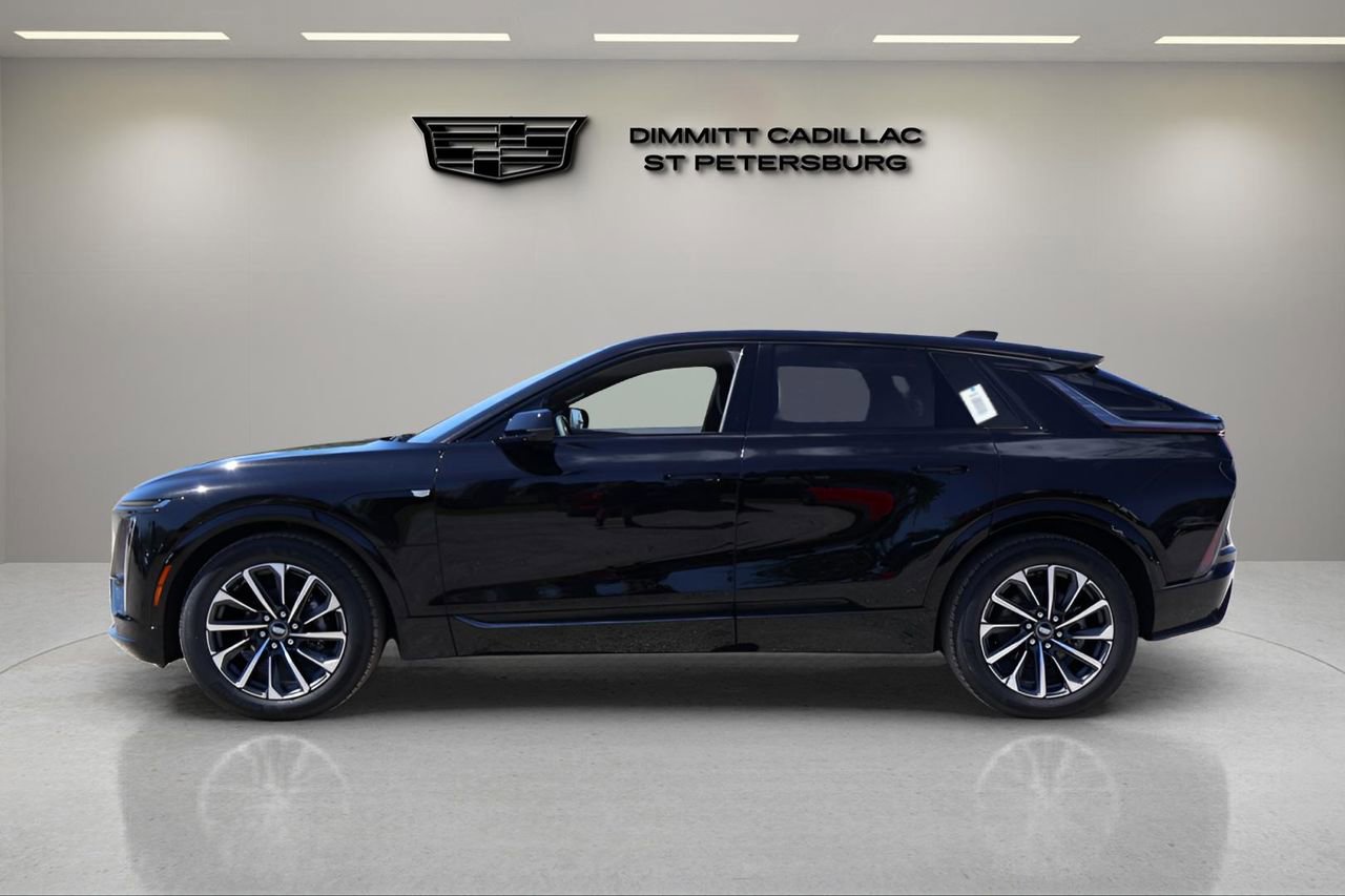 New 2026 Cadillac Lyriq Sport image 2