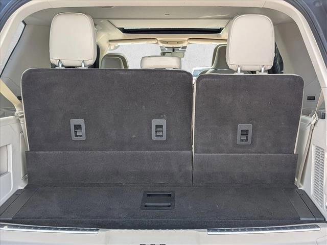 Used 2019 Lincoln Navigator Reserve image 6