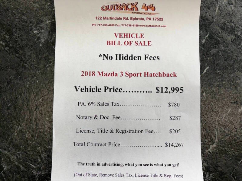 Used 2018 MAZDA MAZDA3 Sport FWD image 2