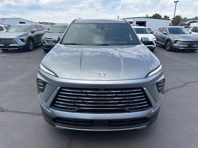 Used 2025 Buick Enclave Preferred FWD image 10