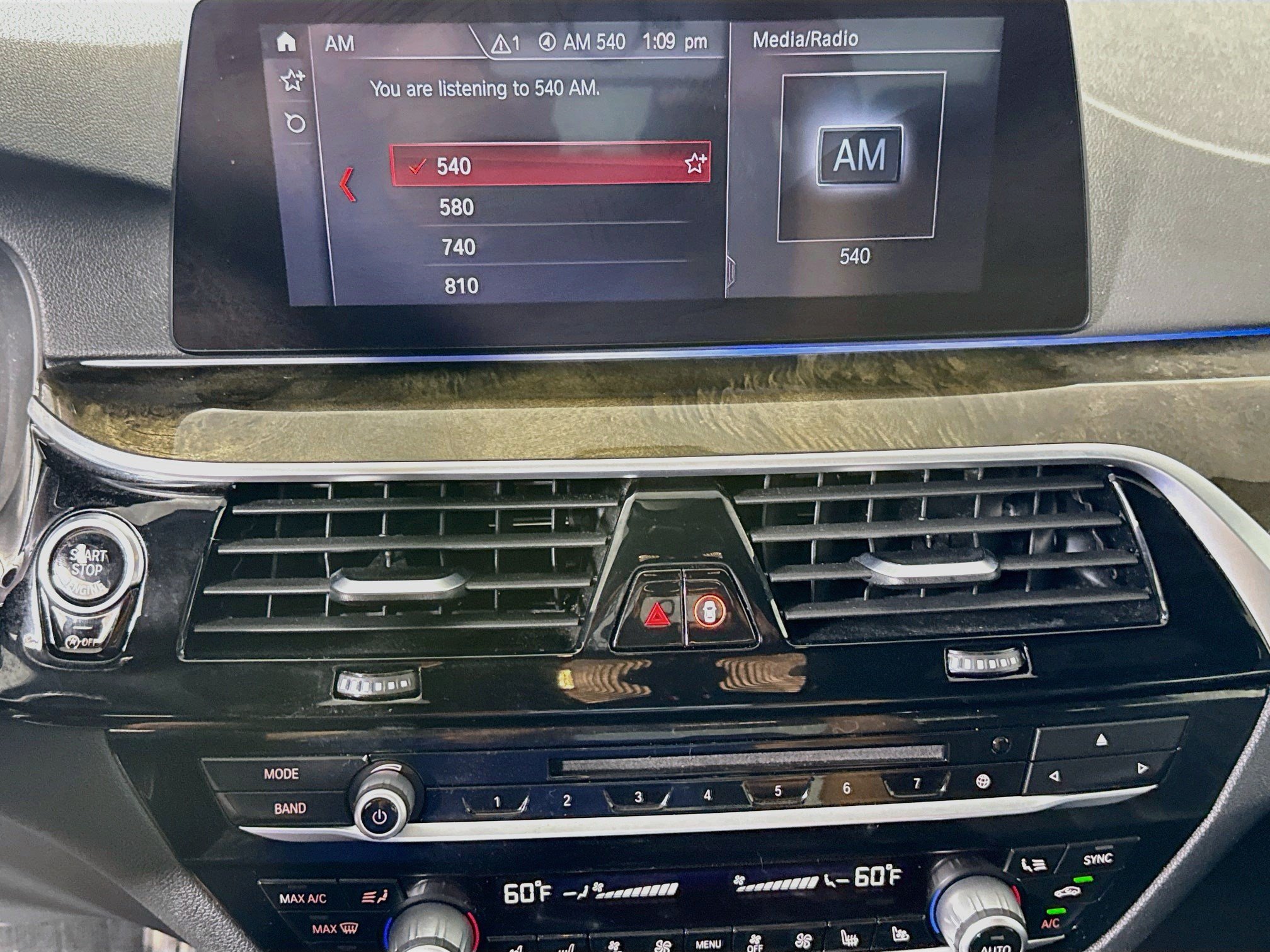 Used 2019 BMW 540i w/ M Sport Package RWD image 18