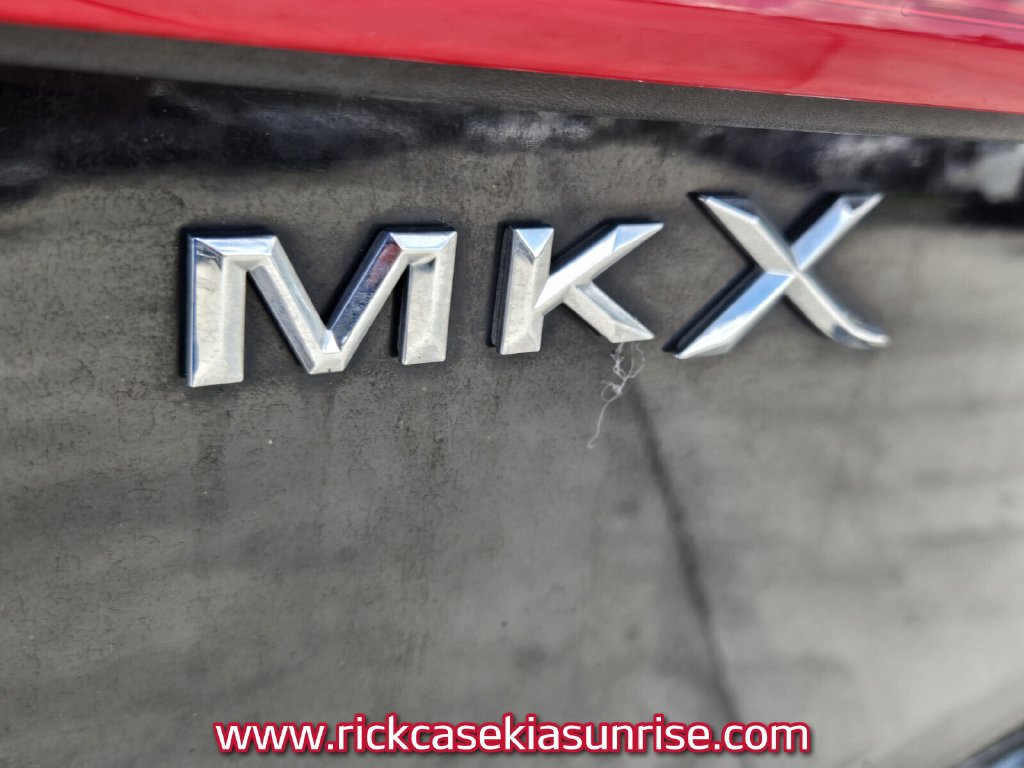 Used 2018 Lincoln MKX Reserve w/ Luxury Package FWD image 16