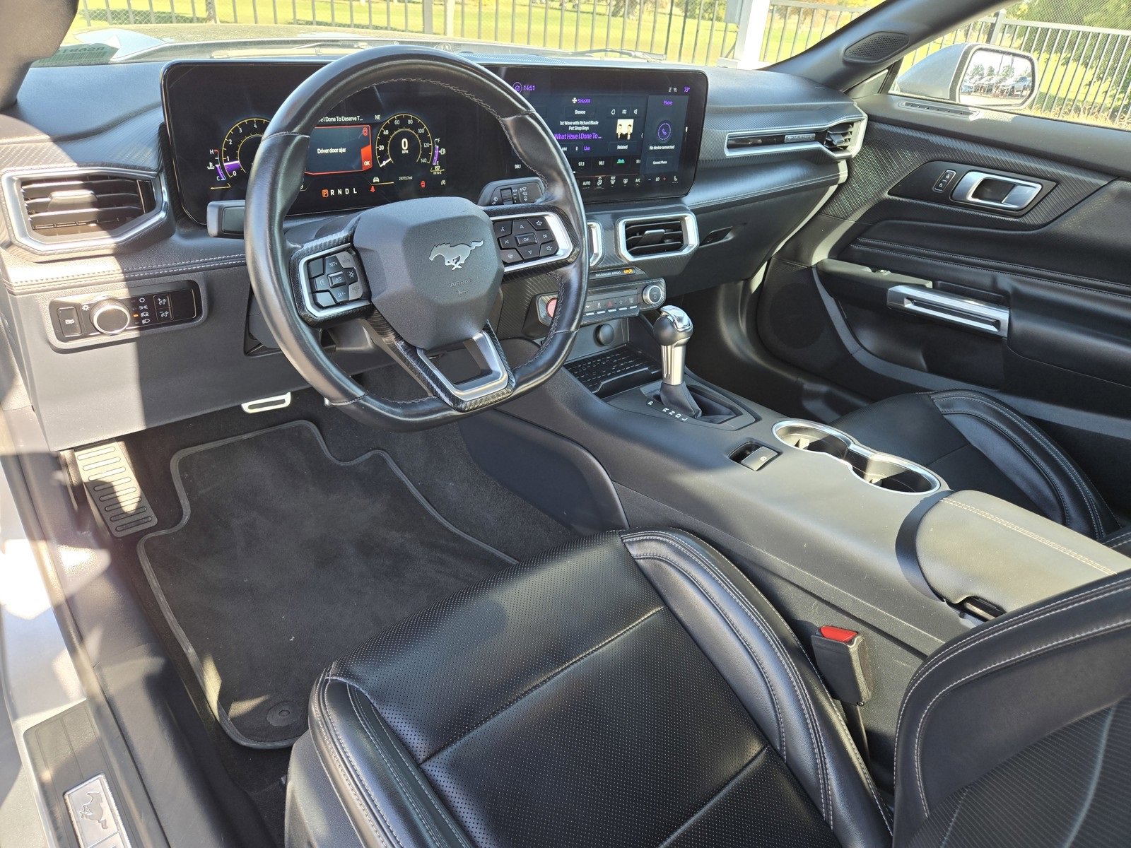 Used 2024 Ford Mustang Premium image 11