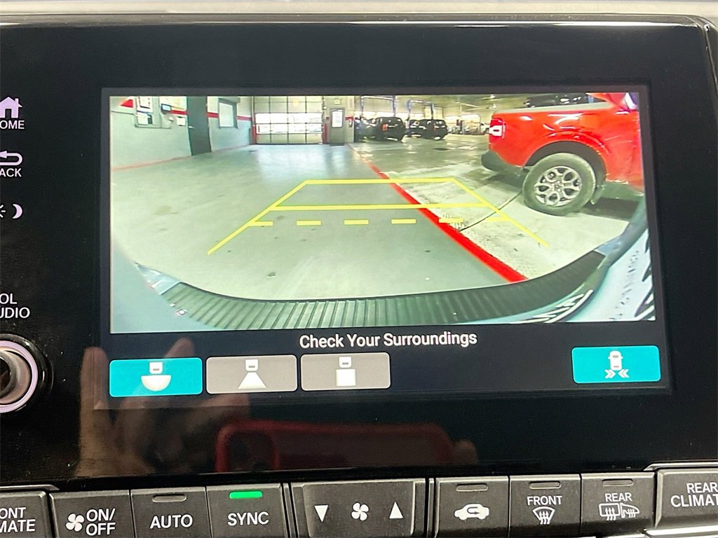 Used 2024 Honda Odyssey Sport image 13