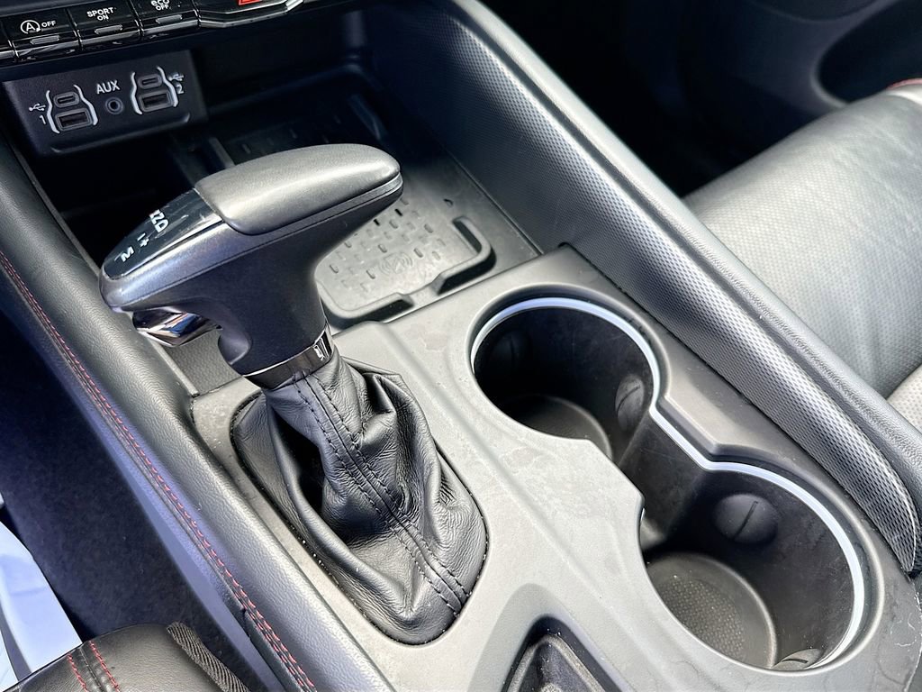 Used 2025 Dodge Durango GT AWD/4WD image 18