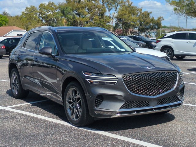 Used 2022 Genesis GV70 2.5T w/ Advanced Package image 3