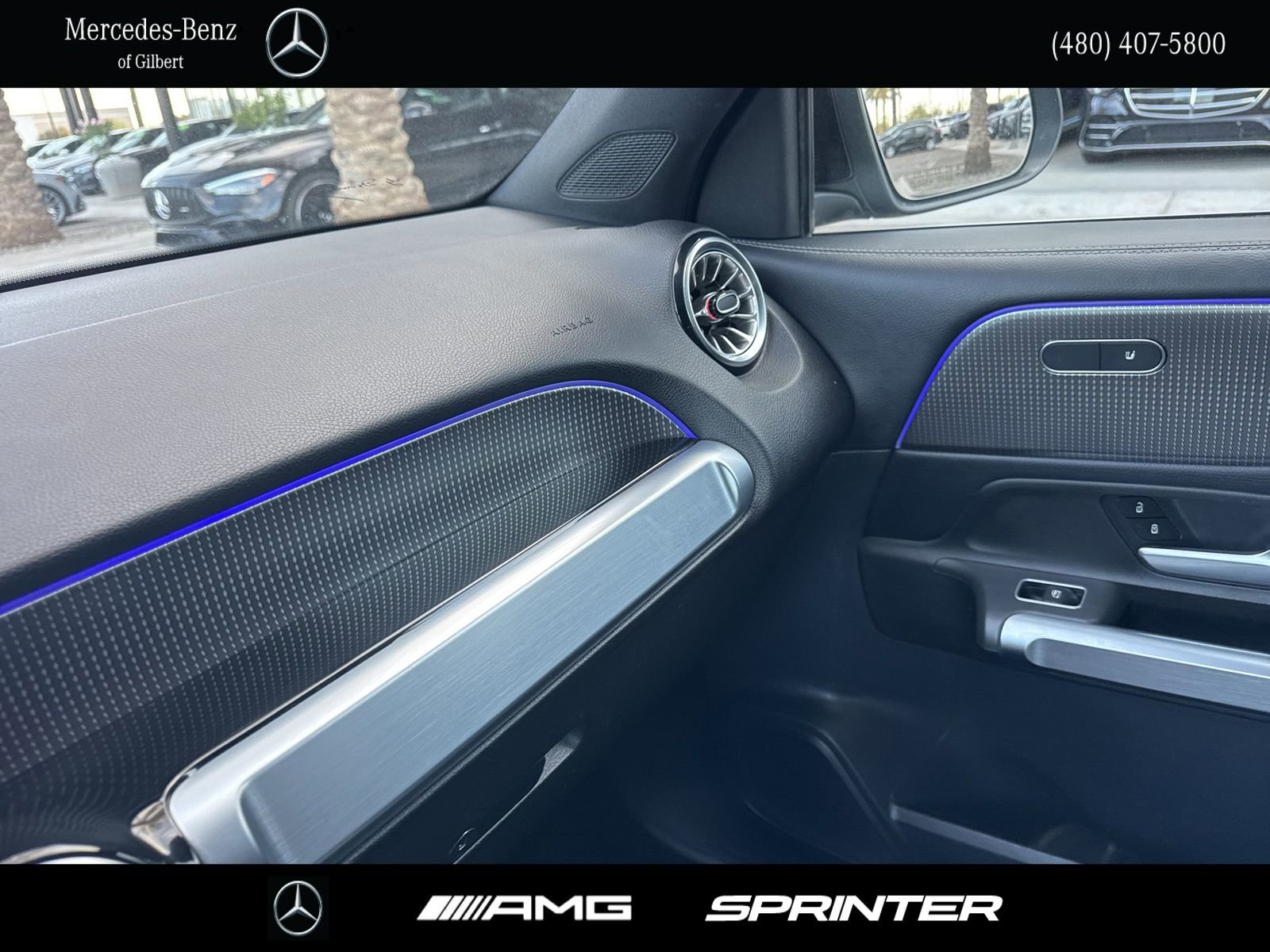 Used 2022 Mercedes-Benz GLB 250 4MATIC image 24