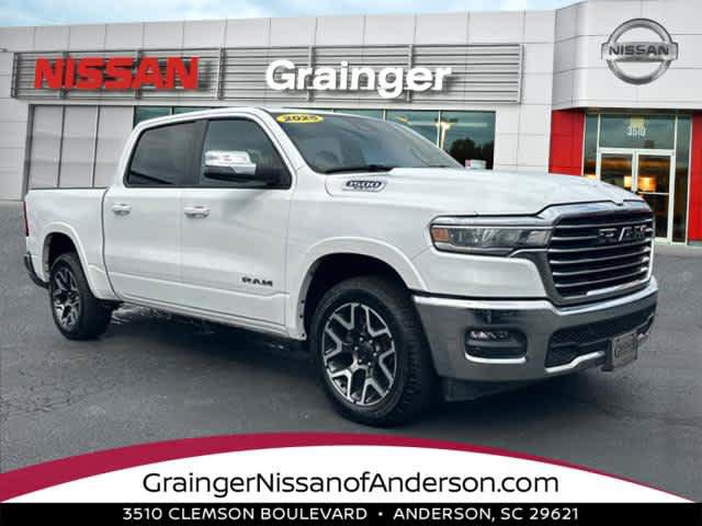 Used 2025 RAM 1500 Laramie AWD/4WD image 1