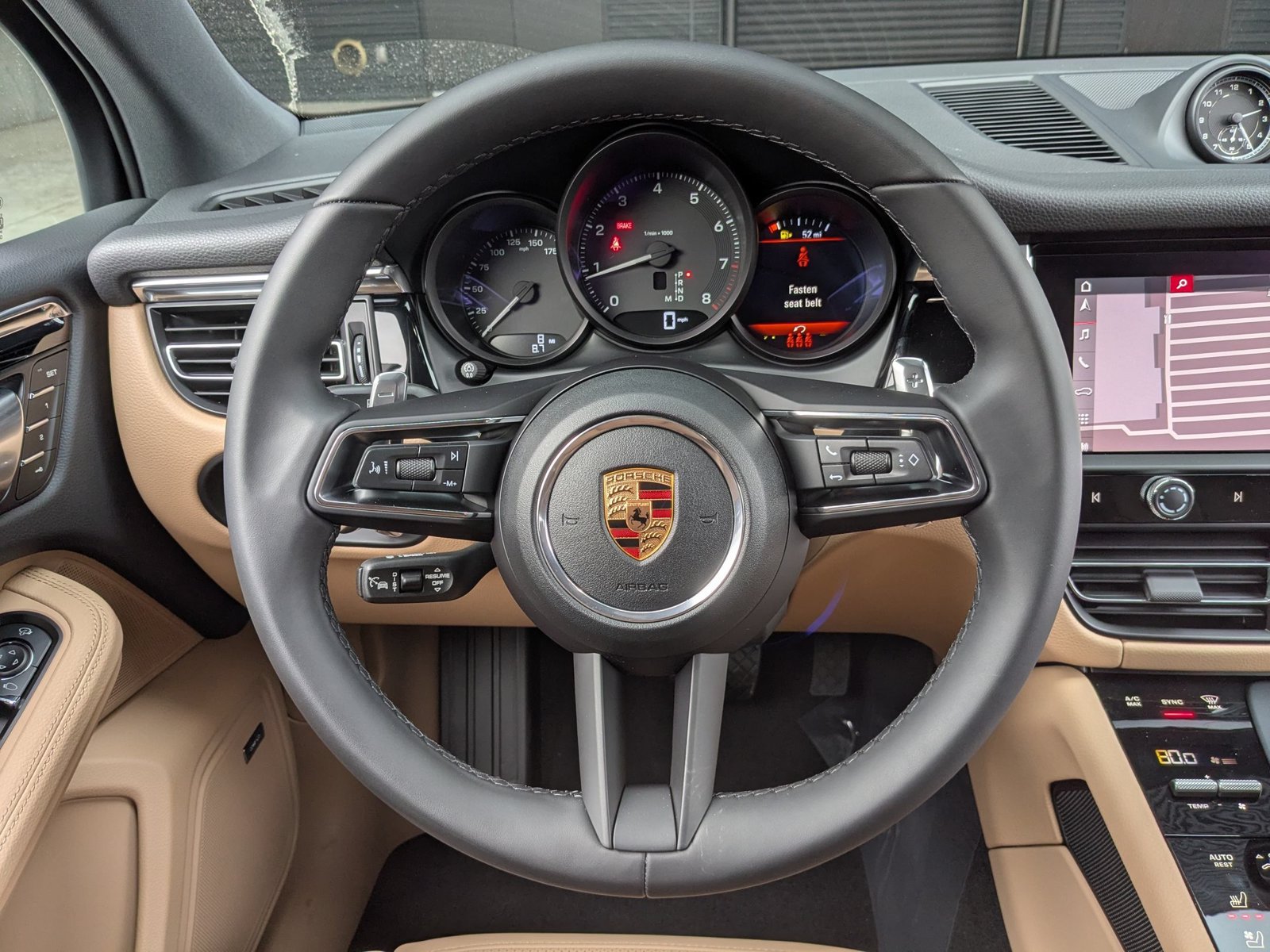 Certified 2026 Porsche Macan AWD/4WD image 14
