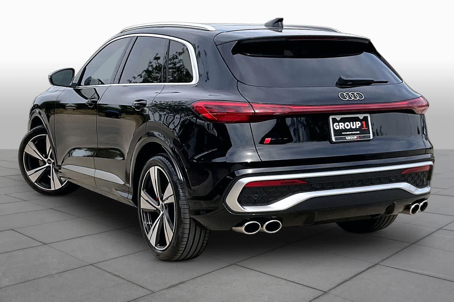 New 2026 Audi SQ5 Premium Plus AWD/4WD image 12