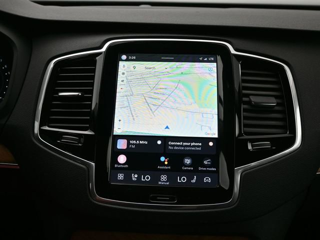 Used 2024 Volvo XC90 B5 Plus image 13