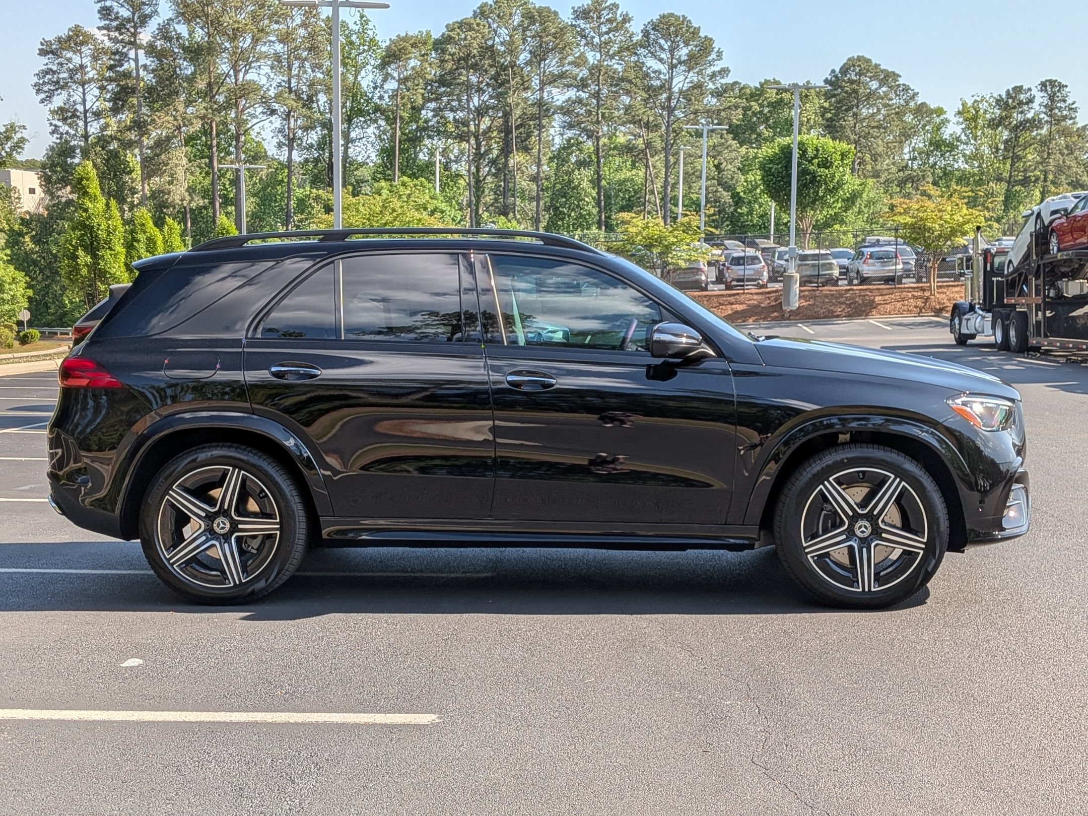 New 2026 Mercedes-Benz GLE 450 4MATIC image 11