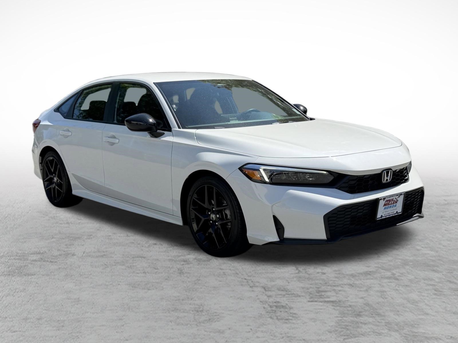 Used 2025 Honda Civic Sport image 3