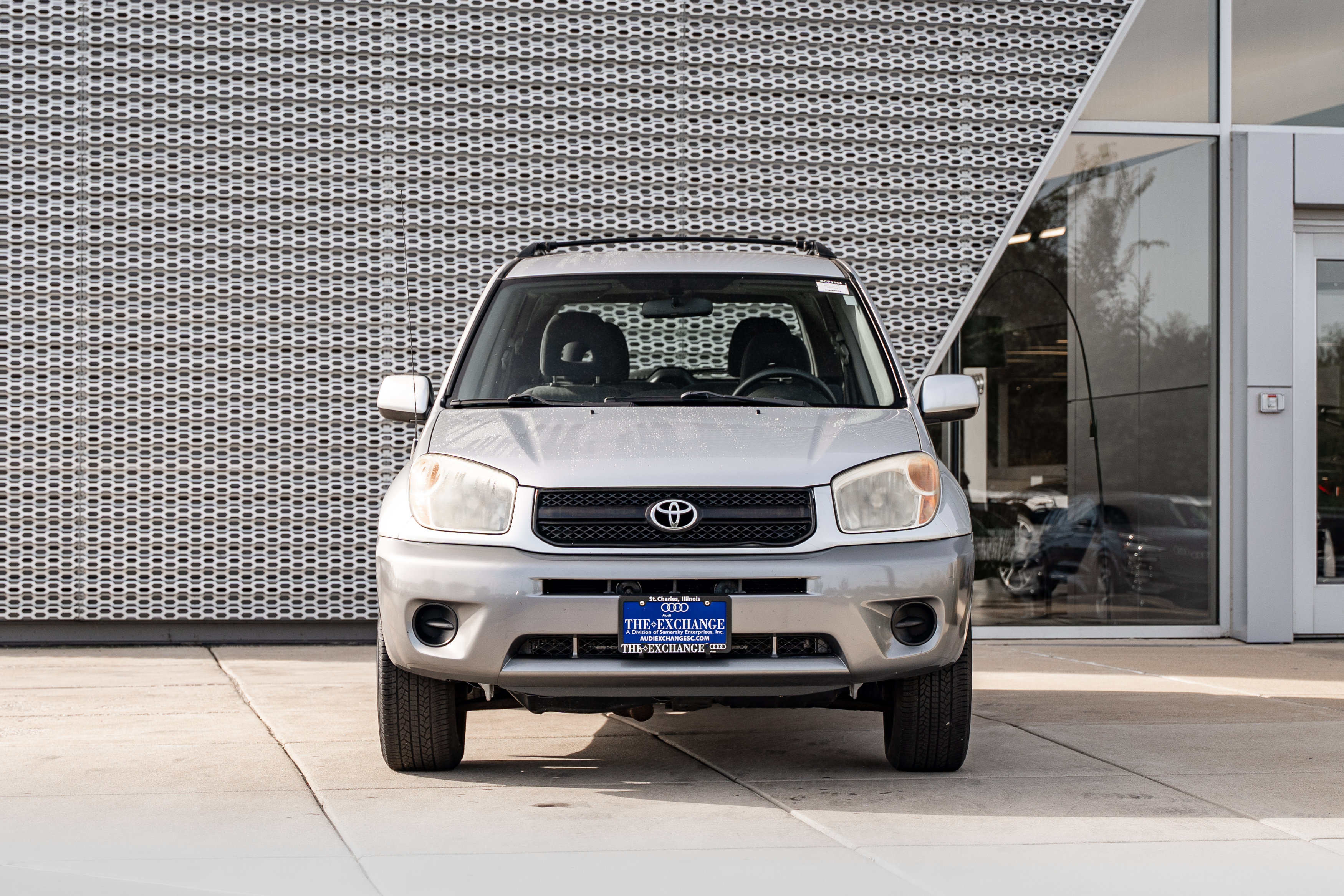 Used 2005 Toyota RAV4 2WD image 23