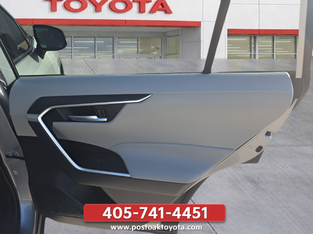 Used 2024 Toyota RAV4 XLE w/ Convenience Package AWD/4WD image 32