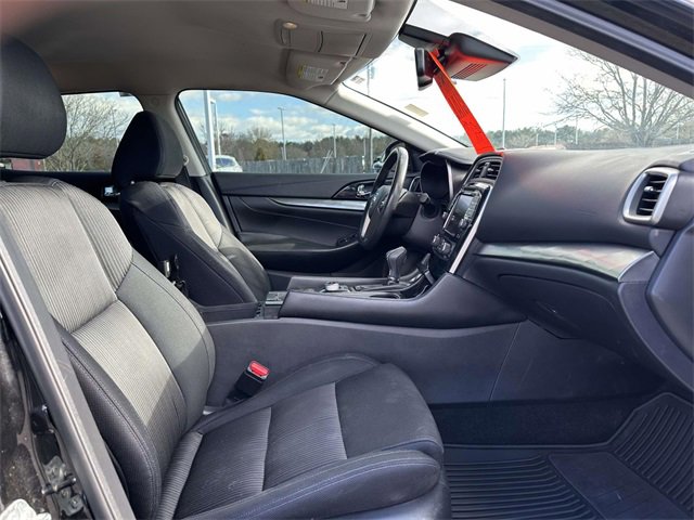 Used 2020 Nissan Maxima 3.5 S w/ Floor Mat Group image 12