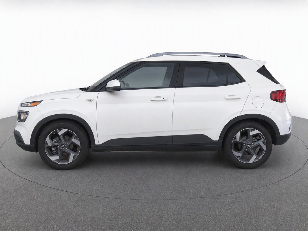 New 2026 Hyundai Venue SEL FWD image 6