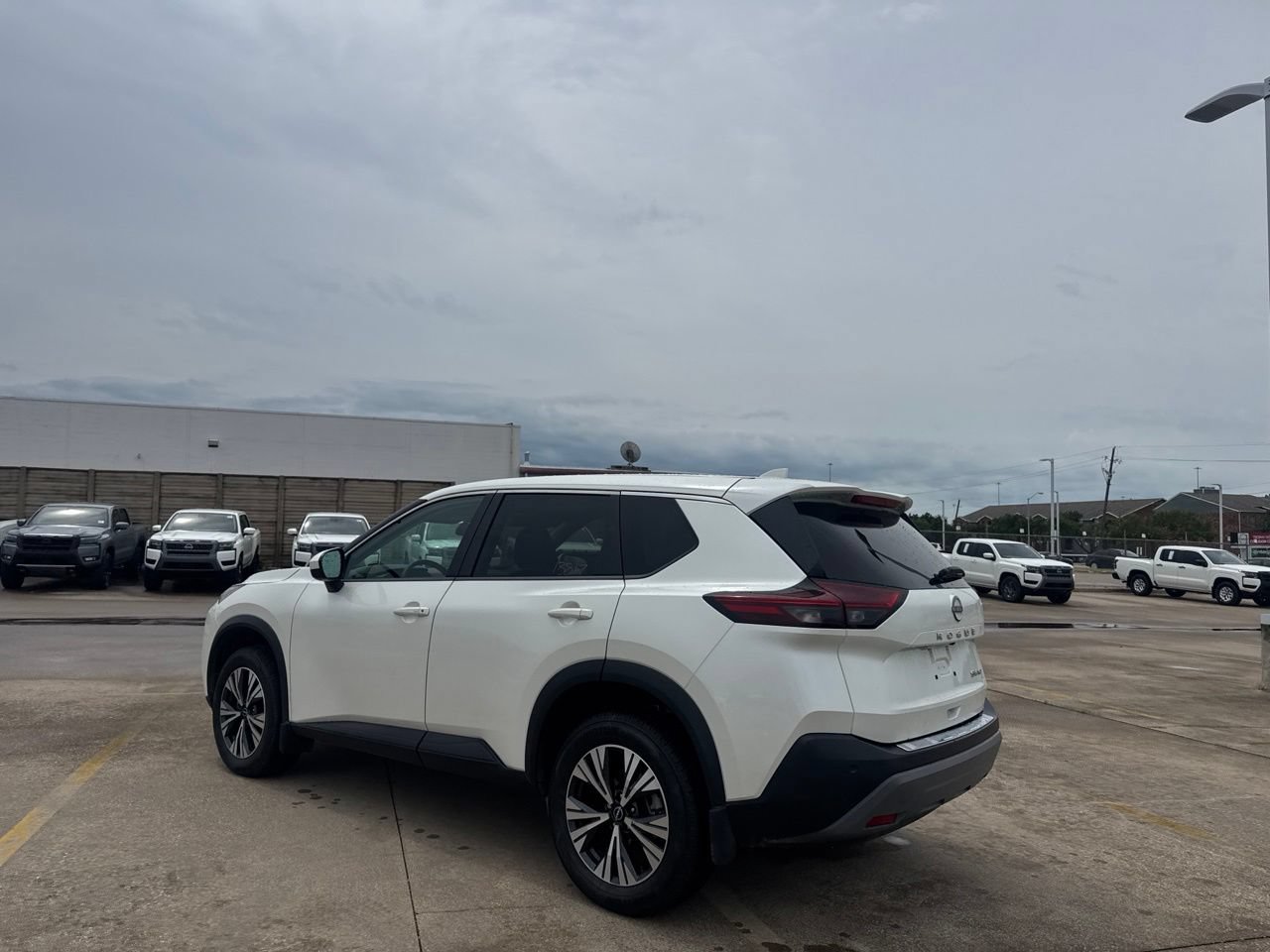 Certified 2023 Nissan Rogue SV AWD/4WD image 15