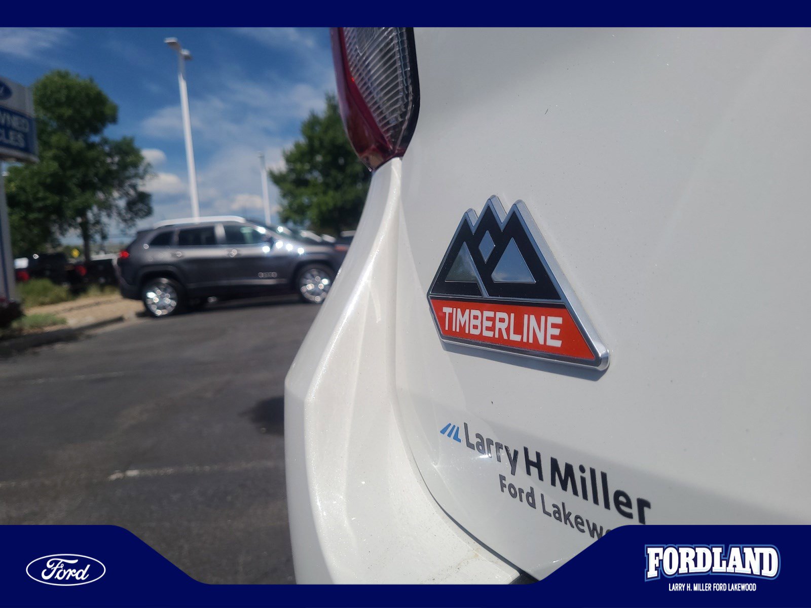 Used 2023 Ford Explorer Timberline w/ Timberline Technology Package AWD/4WD image 24