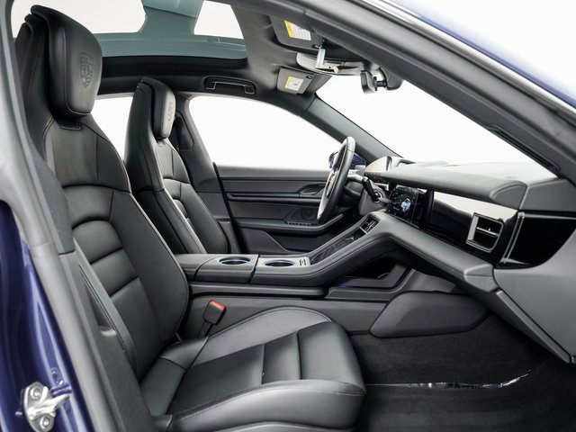 Used 2024 Porsche Taycan image 23